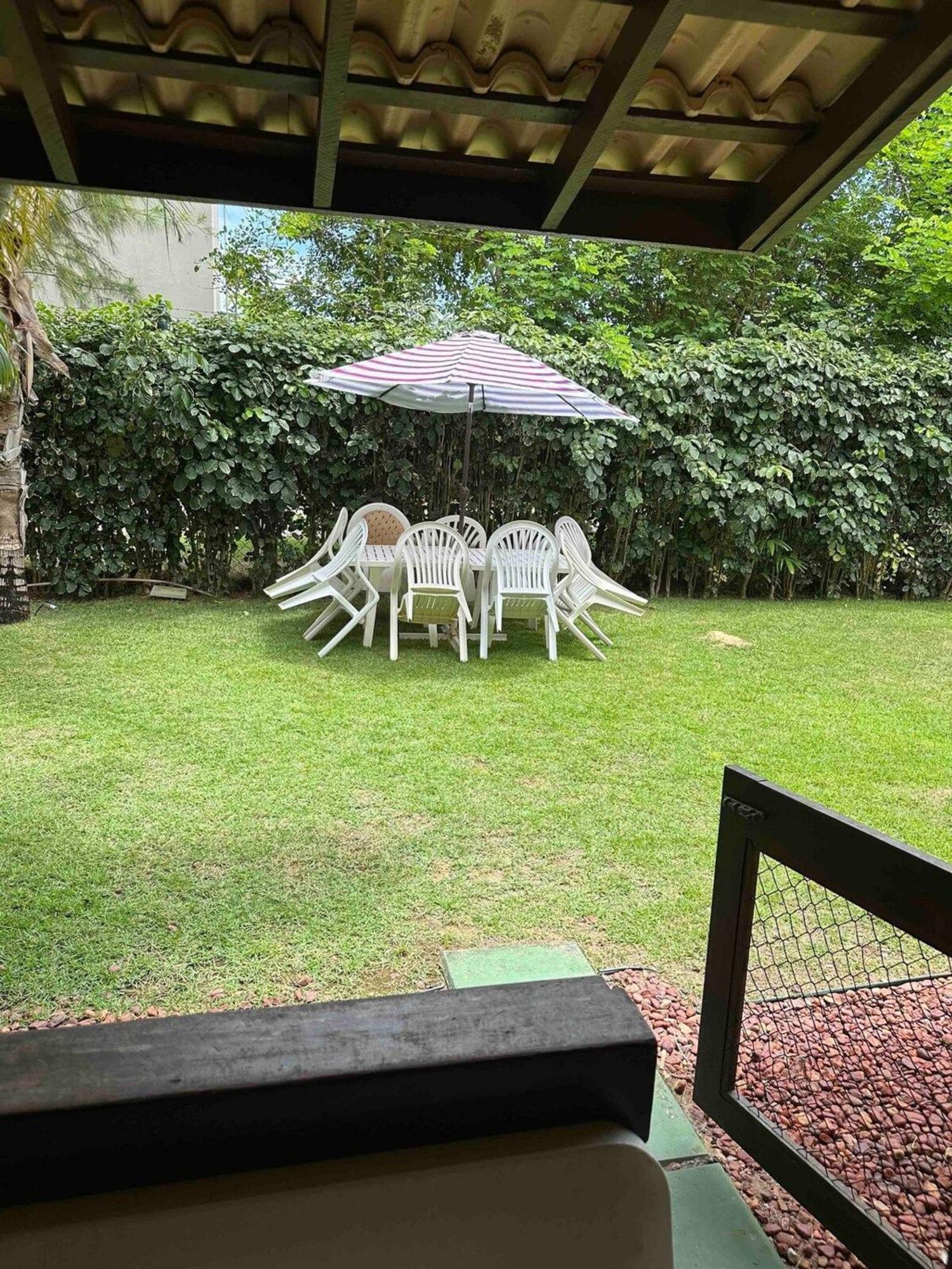 Flat Guarajuba 4 Quartos Terreo A Beira Mar - Pe Na Areia - Governanca Com Arrumadeira E Wi Fi Inclusos Camassari 외부 사진