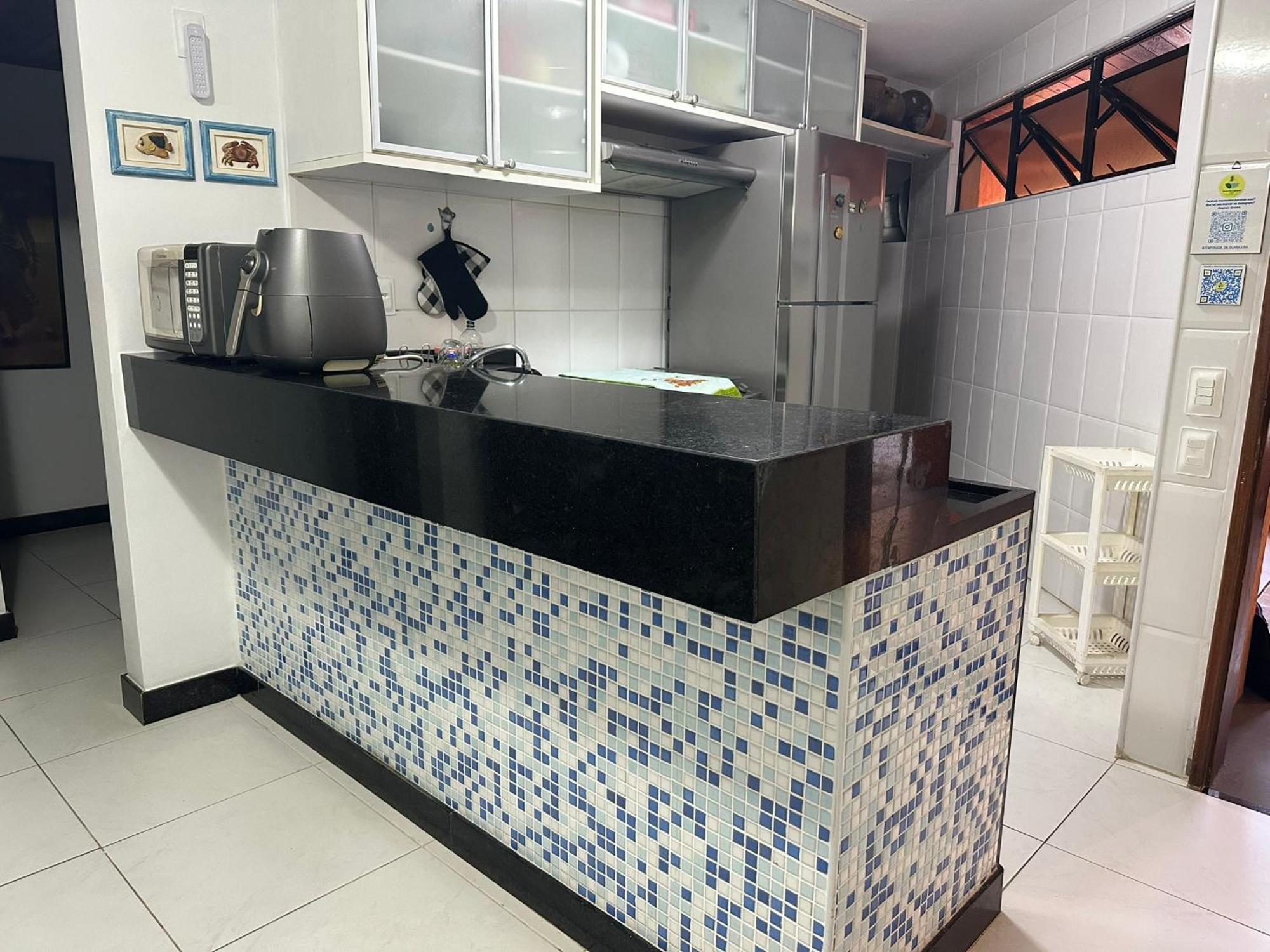 Flat Guarajuba 4 Quartos Terreo A Beira Mar - Pe Na Areia - Governanca Com Arrumadeira E Wi Fi Inclusos Camassari 외부 사진