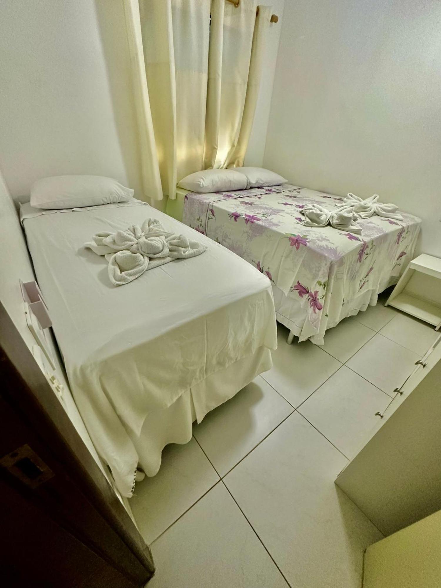 Flat Guarajuba 4 Quartos Terreo A Beira Mar - Pe Na Areia - Governanca Com Arrumadeira E Wi Fi Inclusos Camassari 외부 사진