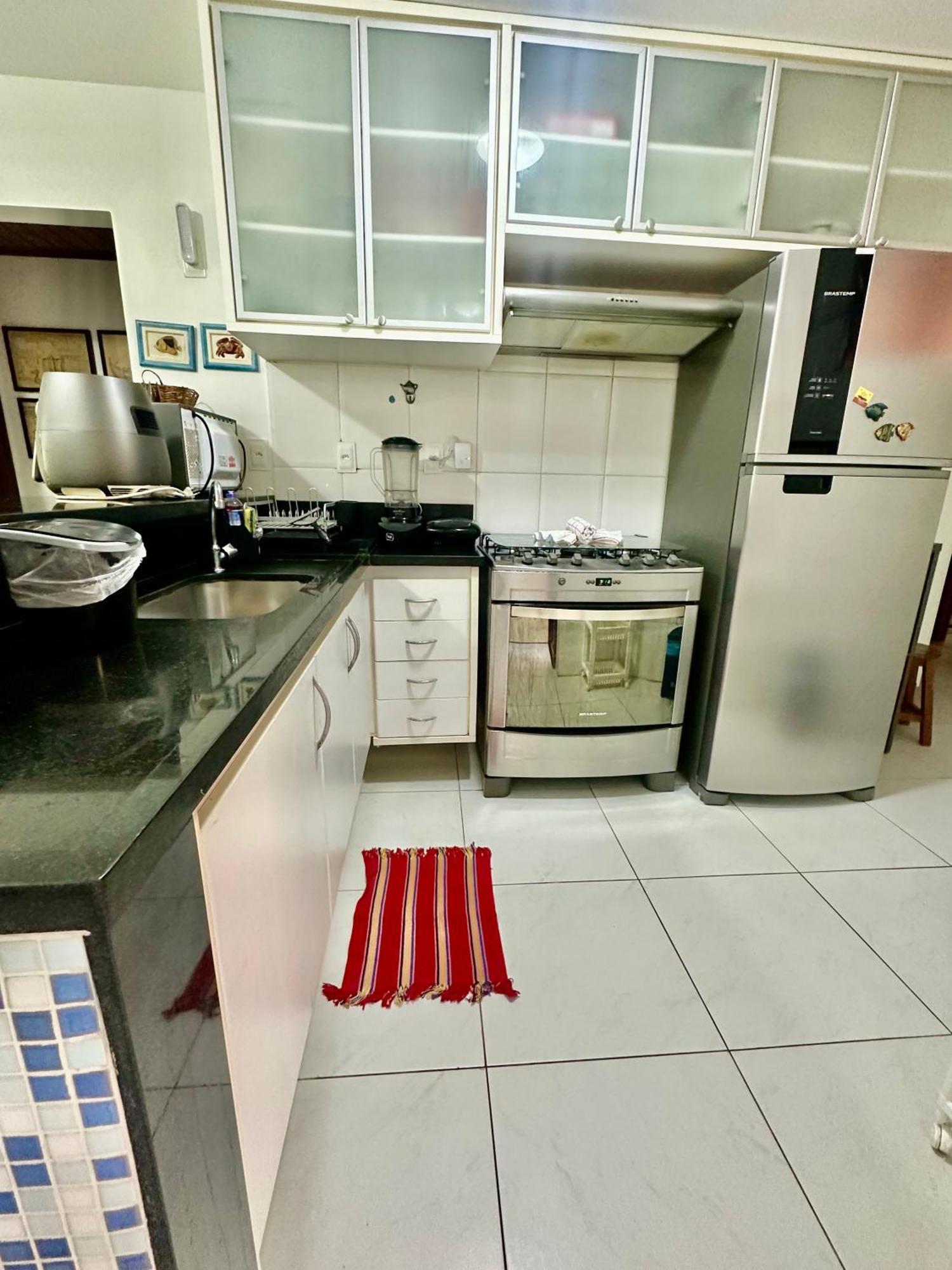 Flat Guarajuba 4 Quartos Terreo A Beira Mar - Pe Na Areia - Governanca Com Arrumadeira E Wi Fi Inclusos Camassari 외부 사진